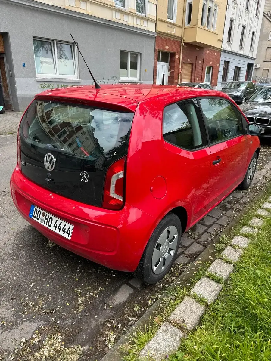 Gebraucht VW up! 60 PS (44 kW) 2013 Rot Kleinwagen
