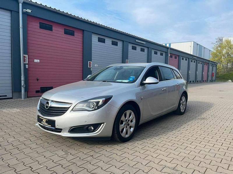 Gebraucht Opel Insignia Edition 140 PS (102 kW) 2016 Silber Kombi
