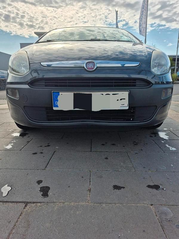 Schwarz Gebraucht 2009 Fiat Punto Kleinwagen | 1.900 € - Bild 1/4