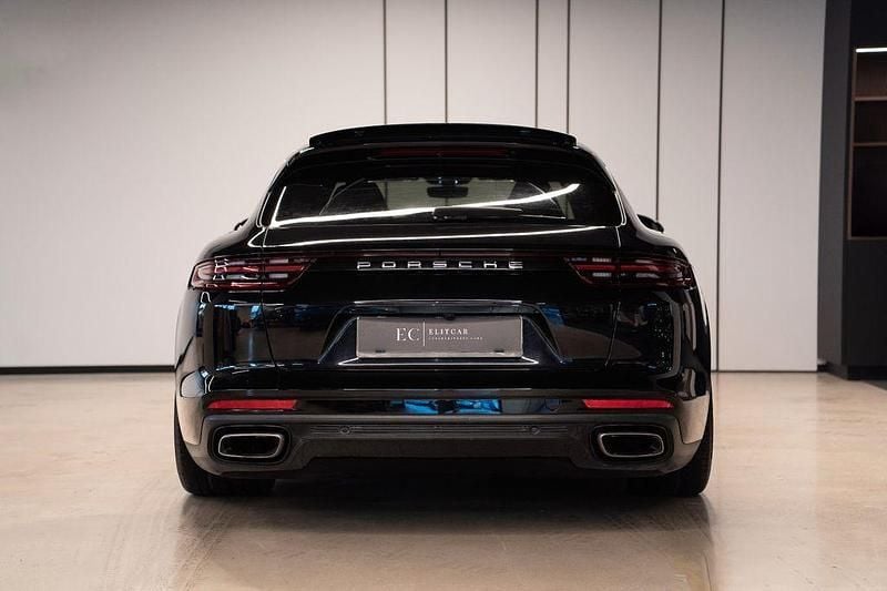 Gebraucht Porsche Panamera 4 Sport Turismo 462 PS (339 kW) 2018 Schwarz Limousine