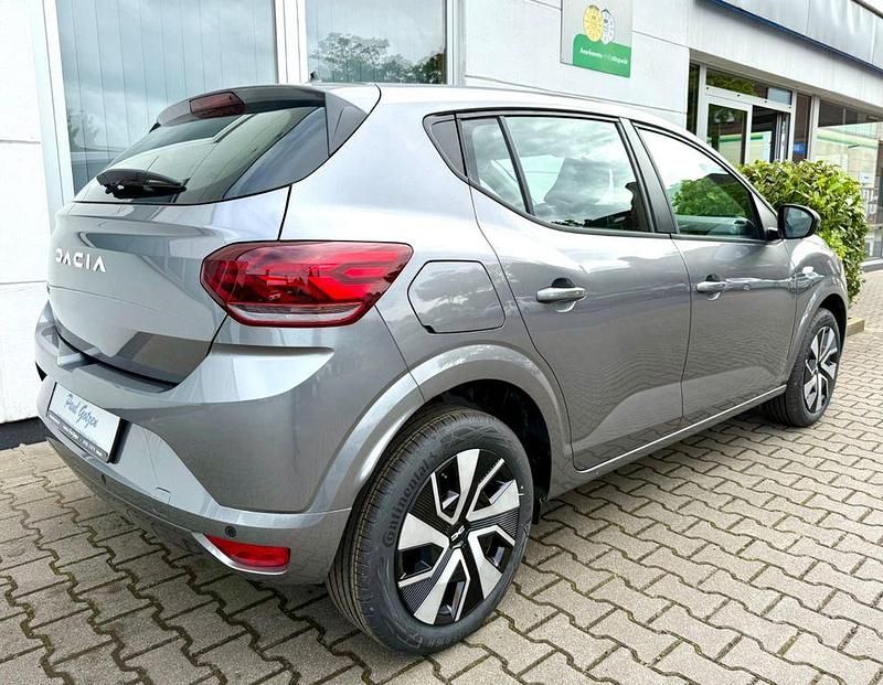 Neu Dacia Sandero Expression 91 PS (66 kW) 2025 Grau Kleinwagen