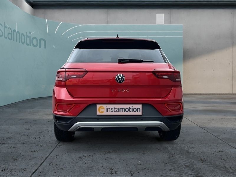 Gebraucht VW T-Roc Move 150 PS (110 kW) 2024 Rot SUV