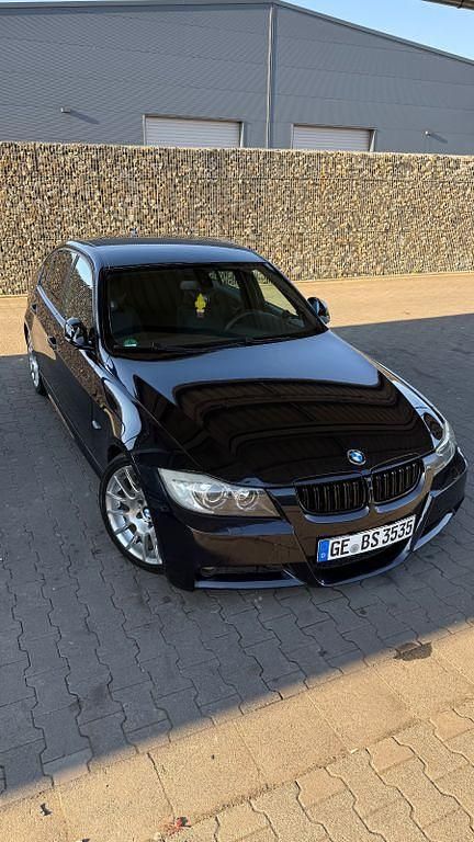 Gebraucht BMW 320 Performance 173 PS (127 kW) 2006 Schwarz Limousine