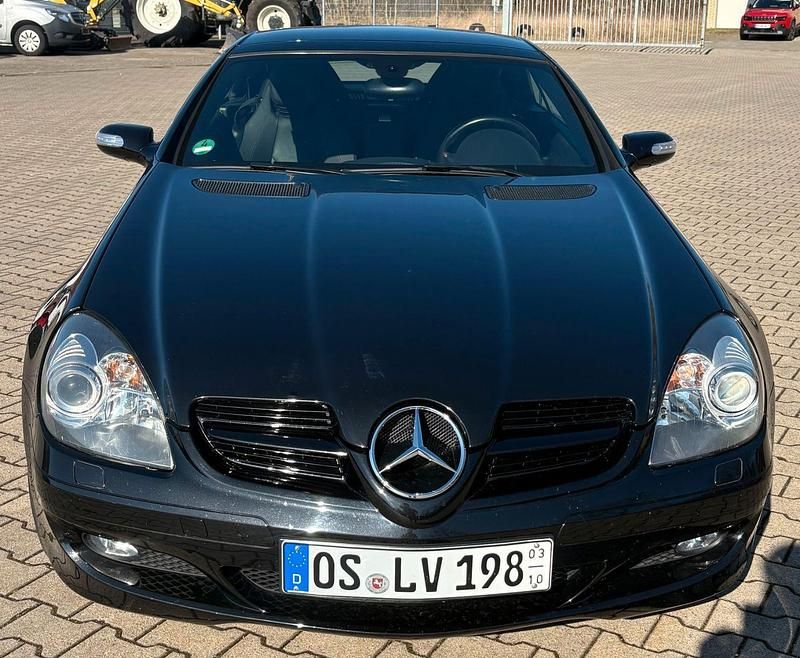 Gebraucht Mercedes SLK280 231 PS (169 kW) 2007 Schwarz Cabrio