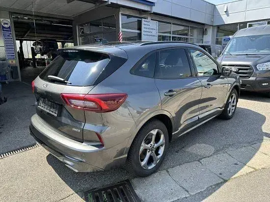 Gebraucht Ford Kuga ST-Line X 190 PS (139 kW) 2025 Grau SUV
