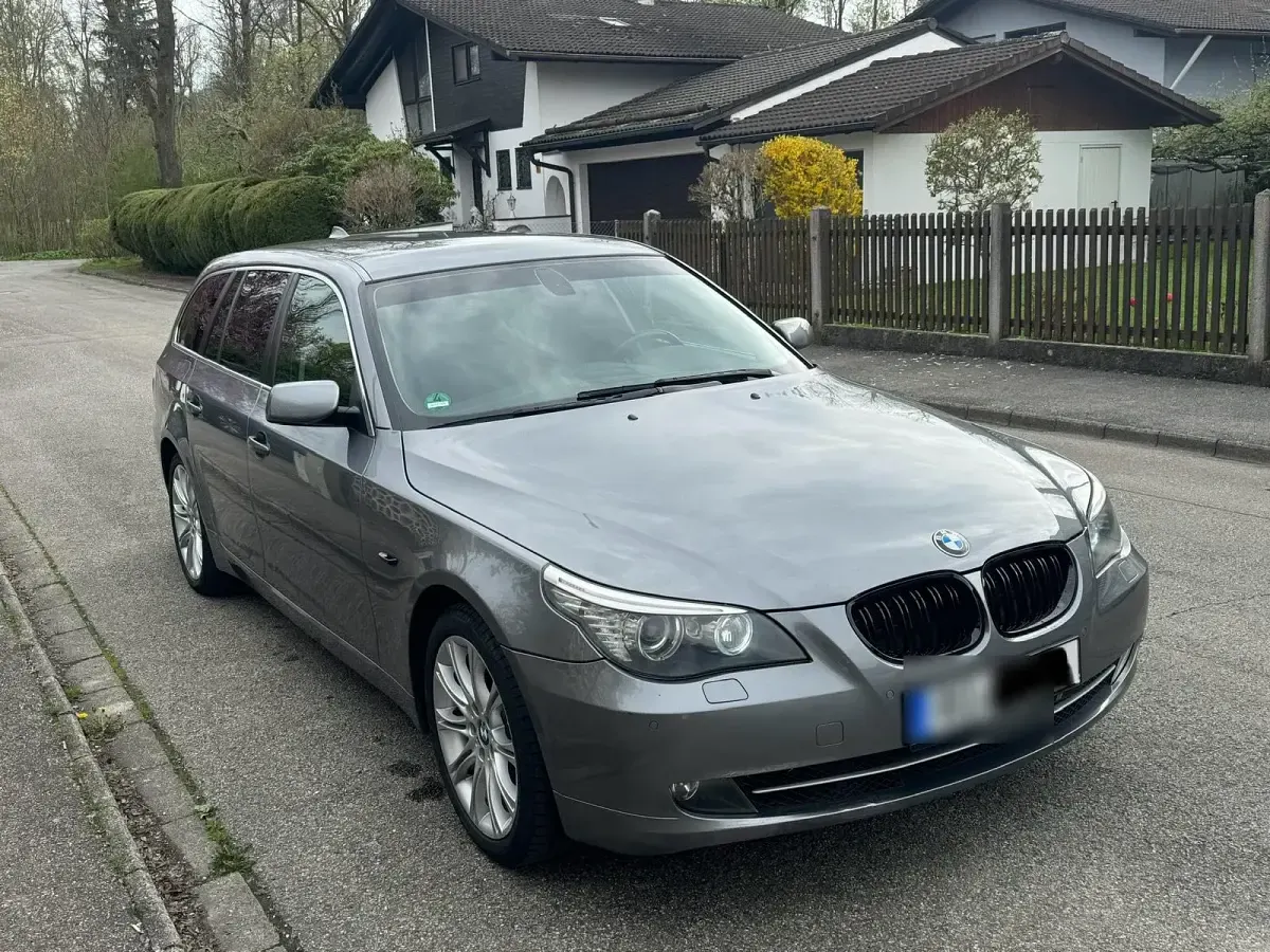 Second-hand BMW 525 197 CP (144 kW) 2007 Gri Break