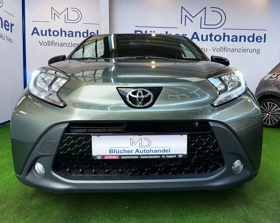 Gebraucht Toyota Aygo X Pulse 72 PS (52 kW) 2023 Grün SUV