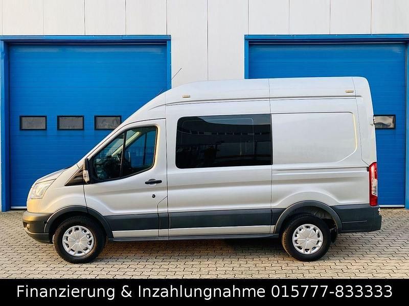 Grau Gebraucht 2017 Ford Transit Van / Kleinbus | 17.500 € (Teuer) - Bild 1/4