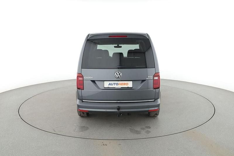 Gebraucht VW Caddy Highline 150 PS (110 kW) 2016 Grau Van / Kleinbus