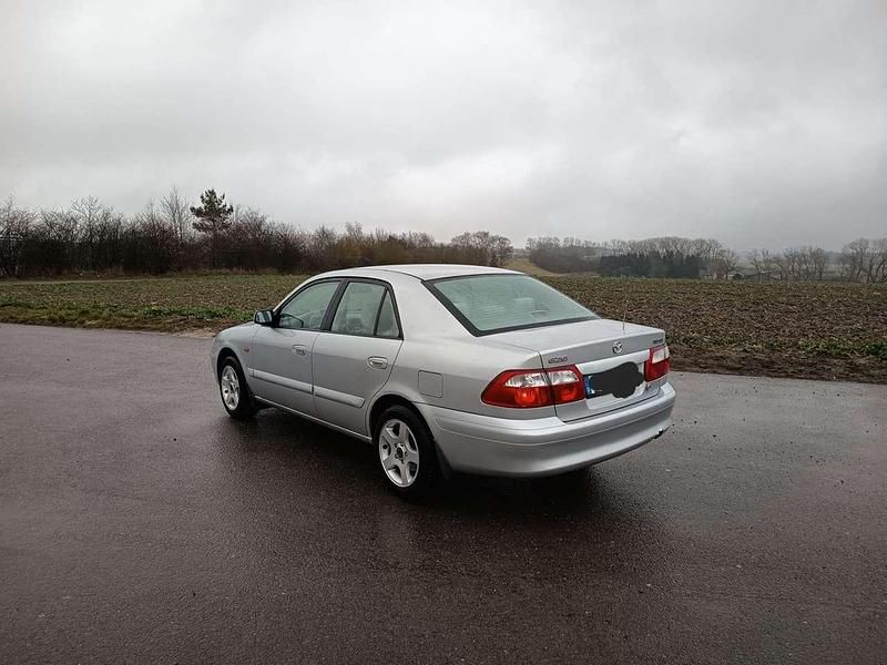 Gebraucht Mazda 626 Exclusive 101 PS (74 kW) 2000 Silber Limousine