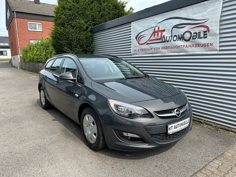 Grau Gebraucht 2016 Opel Astra Eco Kombi | 3.799 € (Superpreis) - Bild 1/4