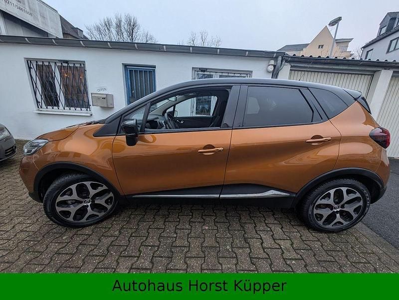 Gebraucht Renault Captur Collection 131 PS (96 kW) 2019 Orange SUV