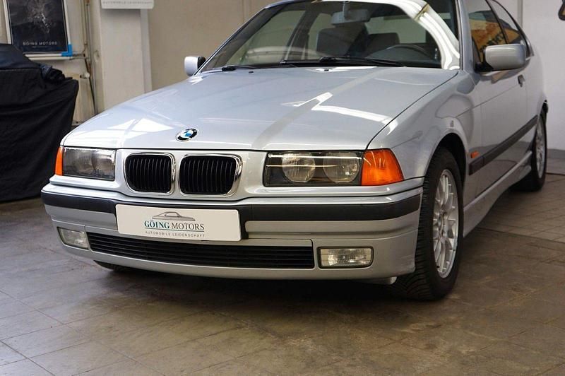 Gebraucht BMW 323 170 PS (125 kW) 1998 Silber Coupé