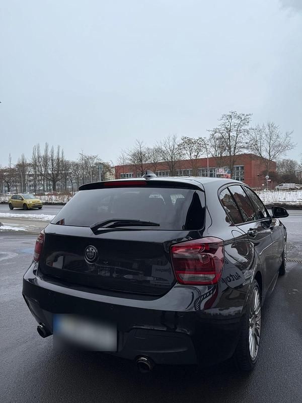 Gebraucht BMW 125 270 PS (198 kW) 2014 Schwarz Kleinwagen