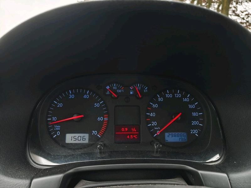 Gebraucht VW Golf IV 75 PS (55 kW) 2002 Silber Kleinwagen