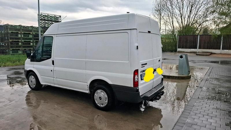 Second-hand Ford Transit 140 CP (102 kW) 2012 Monovolum
