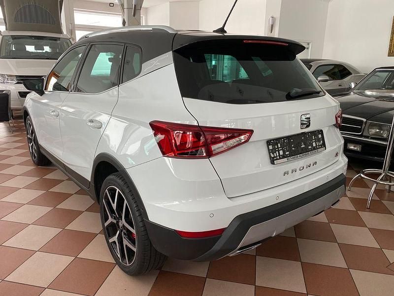 Gebraucht Seat Arona FR 150 PS (110 kW) 2020 Weiß SUV