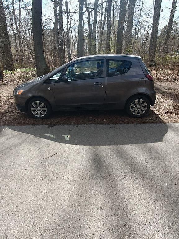 Gebraucht Mitsubishi Colt Intense 95 PS (69 kW) 2011 Braun Kleinwagen