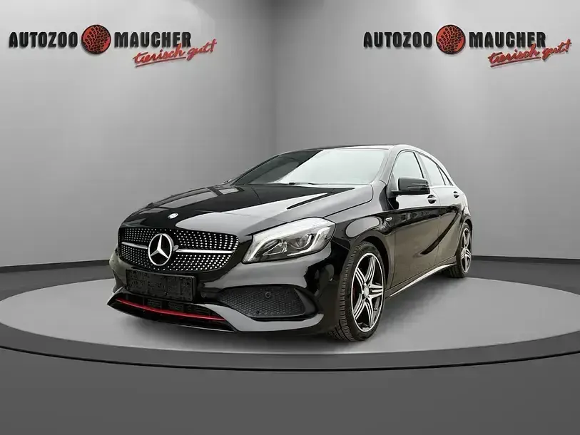 Używany Mercedes A250 218 KM (160 kW) 2016 Czarny Sedan/Limuzyna