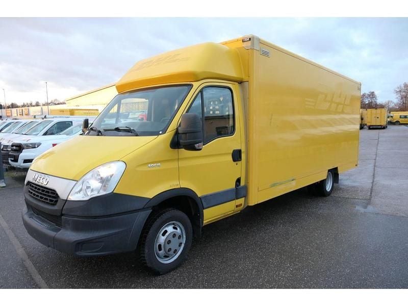 Gebraucht Iveco Daily 145 PS (106 kW) 2014 Gelb Van