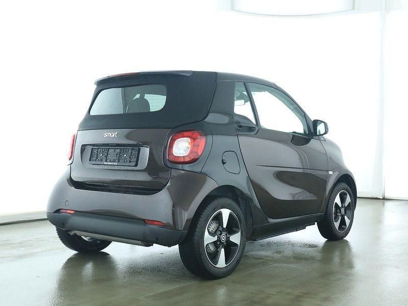 Gebraucht Smart ForTwo Cabrio 90 PS (66 kW) 2018 Braun Cabrio