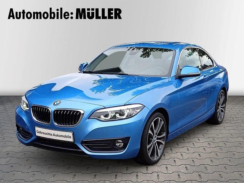 Gebraucht BMW 225 Sport Line 224 PS (164 kW) 2018 Blau Coupé