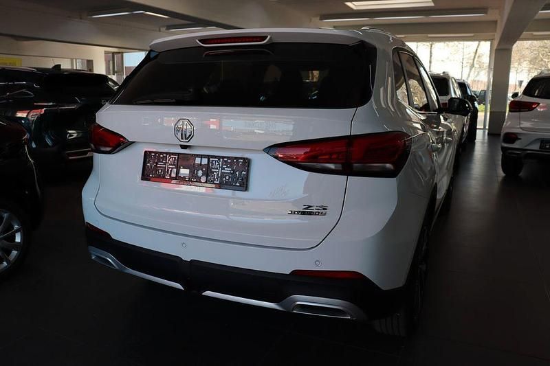 Neu MG ZS Luxury 197 PS (144 kW) 2026 Weiß SUV