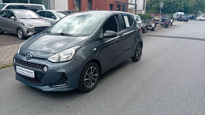 Grau Gebraucht 2019 Hyundai i10 YES! Kleinwagen | 8.999 € (Guter Preis) - Bild 1/4