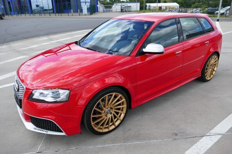 Rot metallic Gebraucht 2012 Audi RS3 Sport Kleinwagen | 29.590 € (Fairer Preis) - Bild 1/4