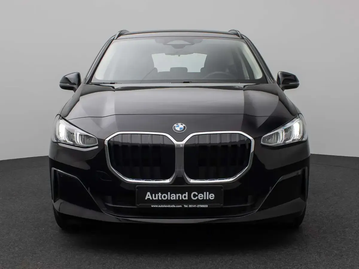 Gebraucht BMW 216 122 PS (89 kW) 2025 Schwarz 2668 Coupé