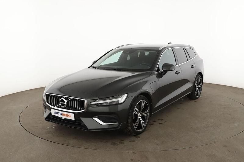 Gebraucht Volvo V60 Inscription 341 PS (250 kW) 2021 Kombi