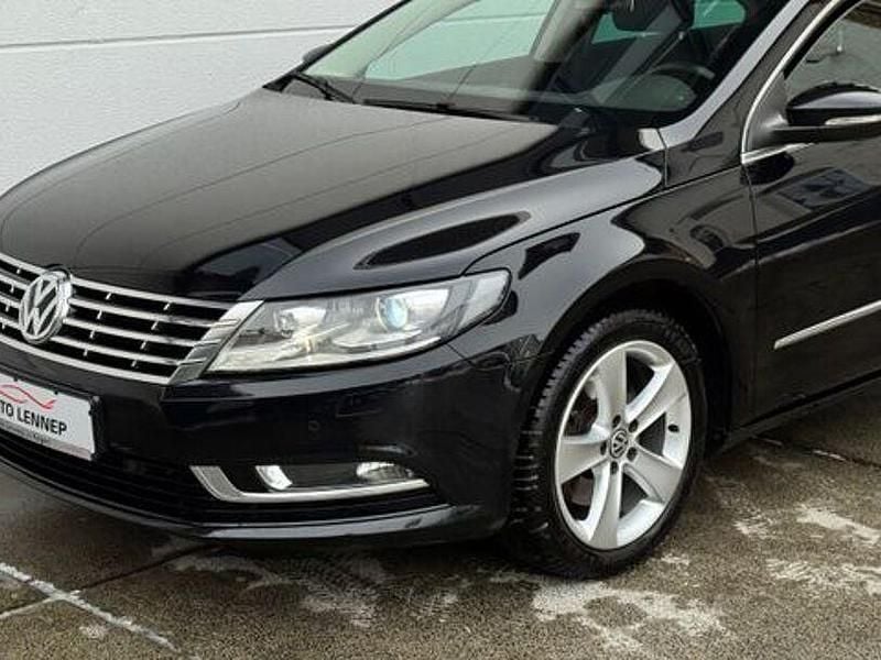 Second-hand VW Passat 150 CP (110 kW) 2015 Negru Berlinǎ