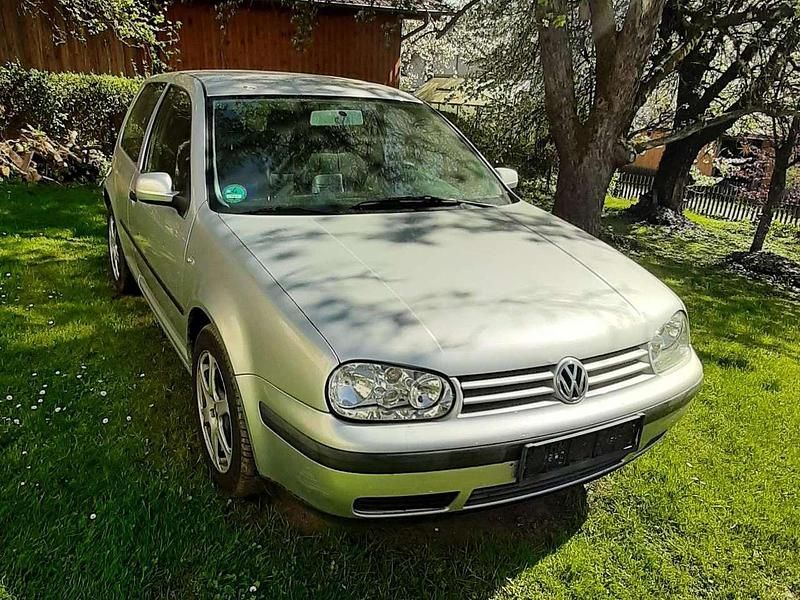 Gebraucht VW Golf IV 75 PS (55 kW) 2000 Silber Limousine