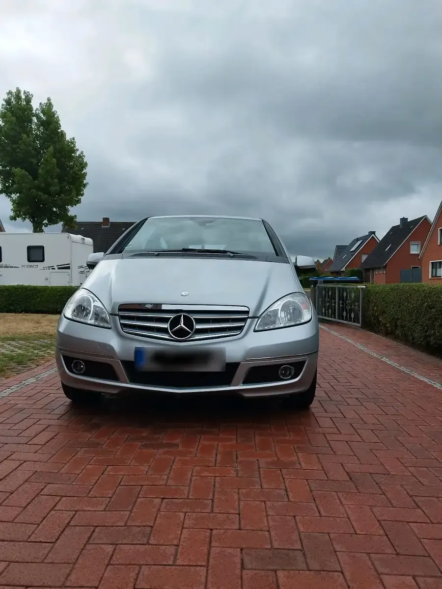 Gebraucht Mercedes A150 95 PS (69 kW) 2008 Silber Kleinwagen