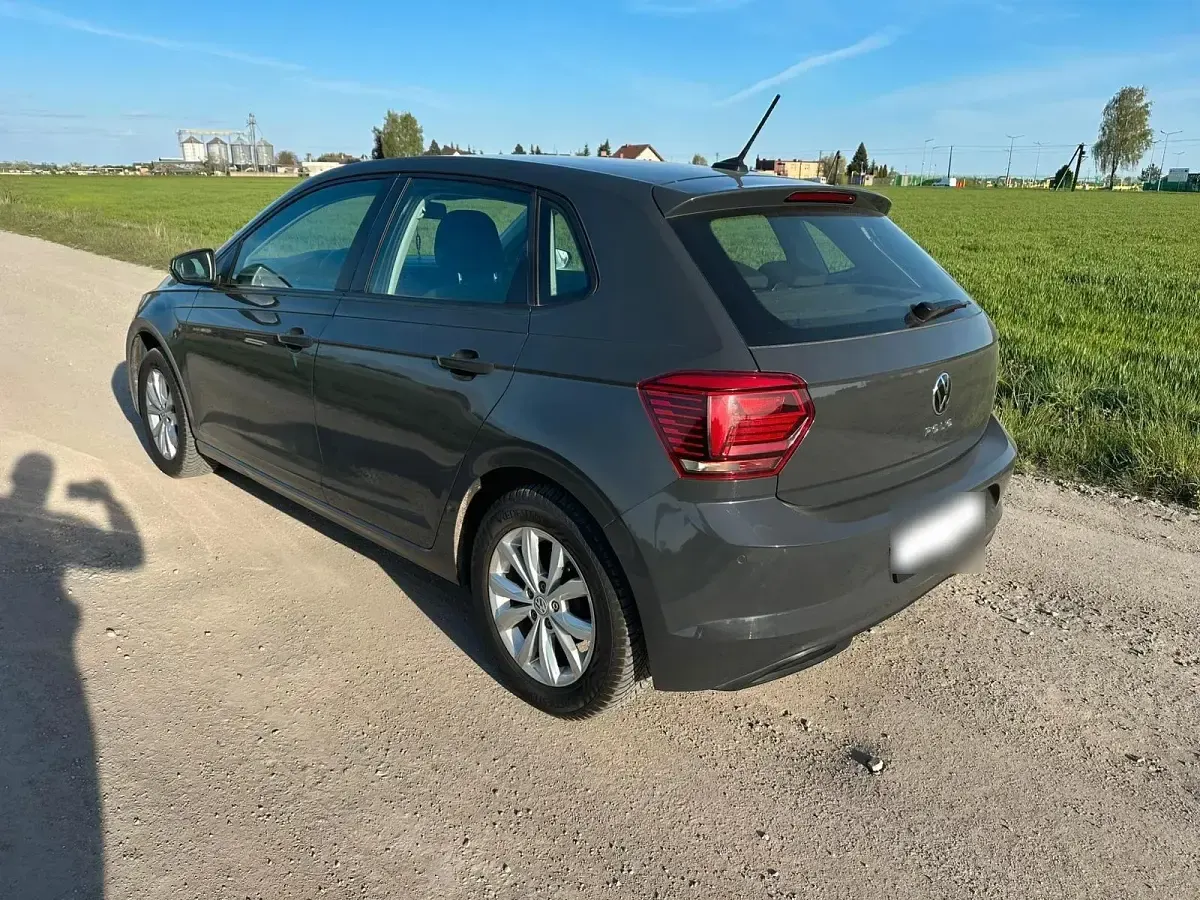 Gebraucht VW Polo 80 PS (58 kW) 2021 Andere farben Kleinwagen