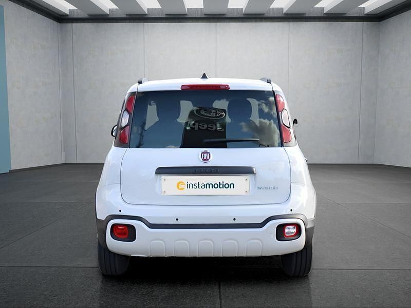 Neu Fiat Panda Cross Cross 65 PS (47 kW) 2026 Weiß Kleinwagen
