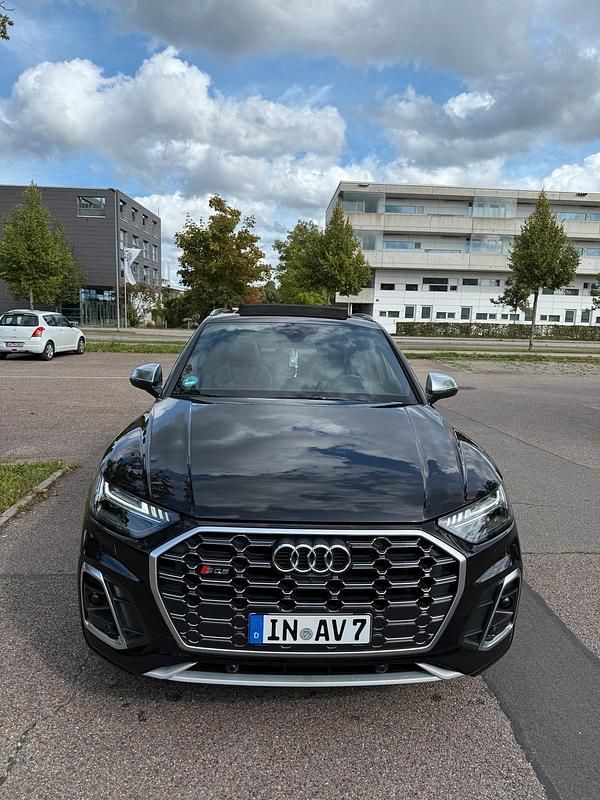 Schwarz Gebraucht 2023 Audi SQ5 Ambiente SUV | 56.000 € (Fairer Preis) - Bild 1/4