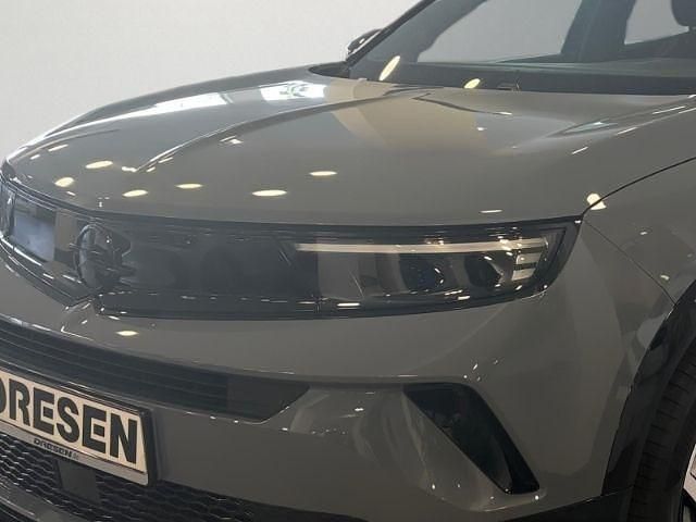 Neu Opel Mokka 131 PS (96 kW) 2026 Grau SUV