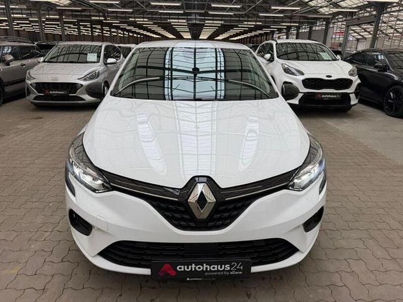 Gebraucht Renault Clio V Equilibre 67 PS (49 kW) 2023 Weiß Kleinwagen