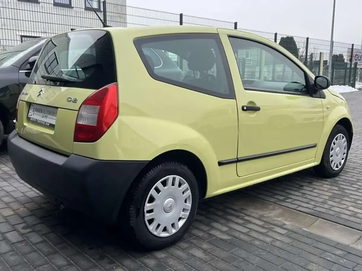 Gebraucht Citroën C2 Advance 60 PS (44 kW) 2006 Gelb Kleinwagen