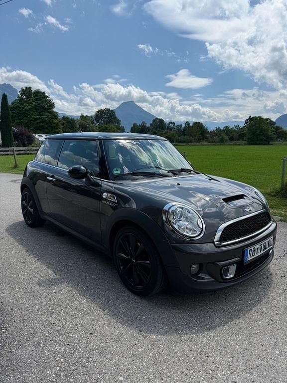 Grau Gebraucht 2013 Mini Cooper SD Kleinwagen | 7.000 € (Fairer Preis) - Bild 1/4