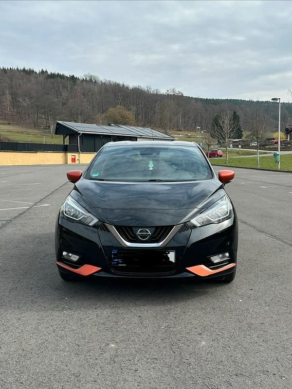 Gebraucht Nissan Micra 90 PS (66 kW) 2017 Schwarz Kleinwagen