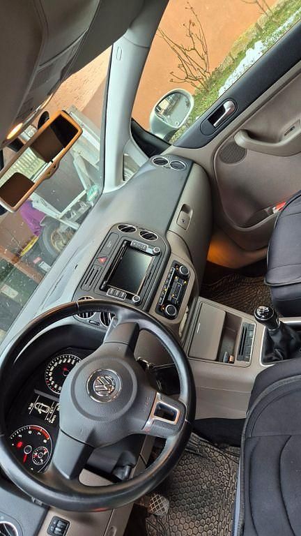 Gebraucht VW Golf Plus Cross 105 PS (77 kW) 2013 Silber Van / Kleinbus