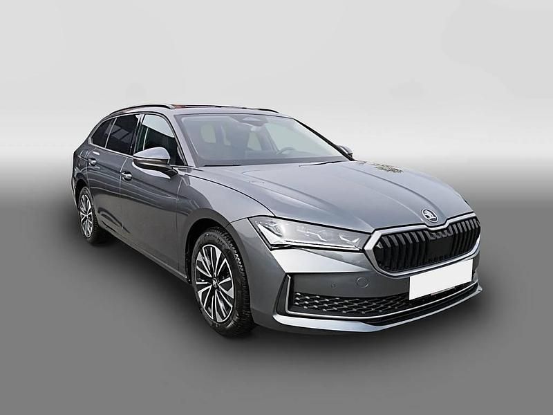 Używany Skoda Superb Selection 150 KM (110 kW) 2025 Szary Kombi