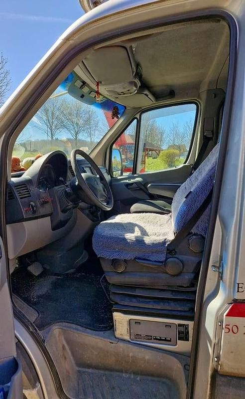 Second-hand Mercedes Sprinter 184 CP (135 kW) 2008 Gri Van