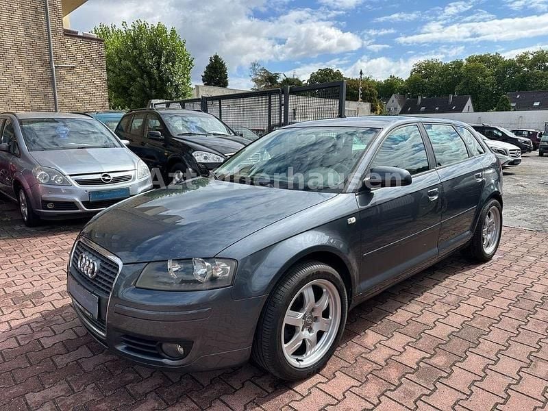 Gebraucht Audi A3 Attraction 140 PS (102 kW) 2007 Grau Limousine