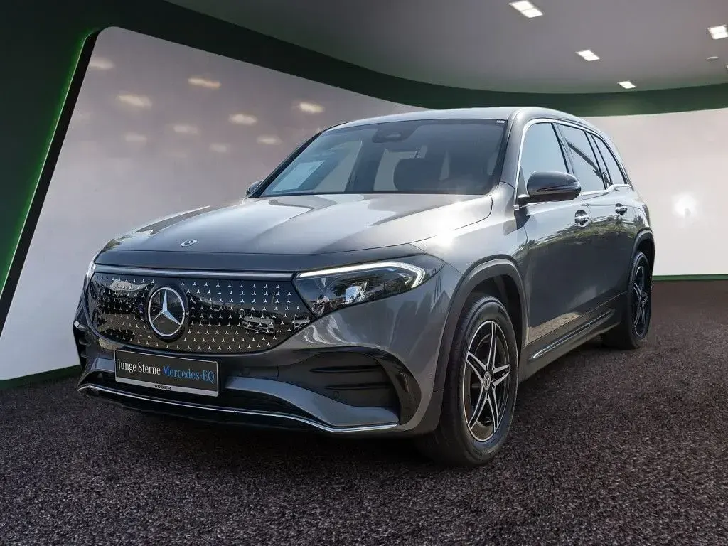 Gebraucht Mercedes EQB250+ Advanced 139 kW (190 PS) 2025 Grau / mountaingrau SUV