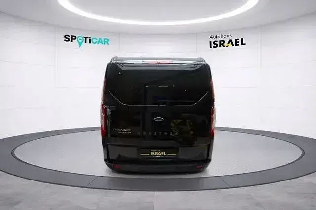 Gebraucht Buerstner Copa 131 PS (96 kW) 2022 Obsidian schwarz (metallic) Van