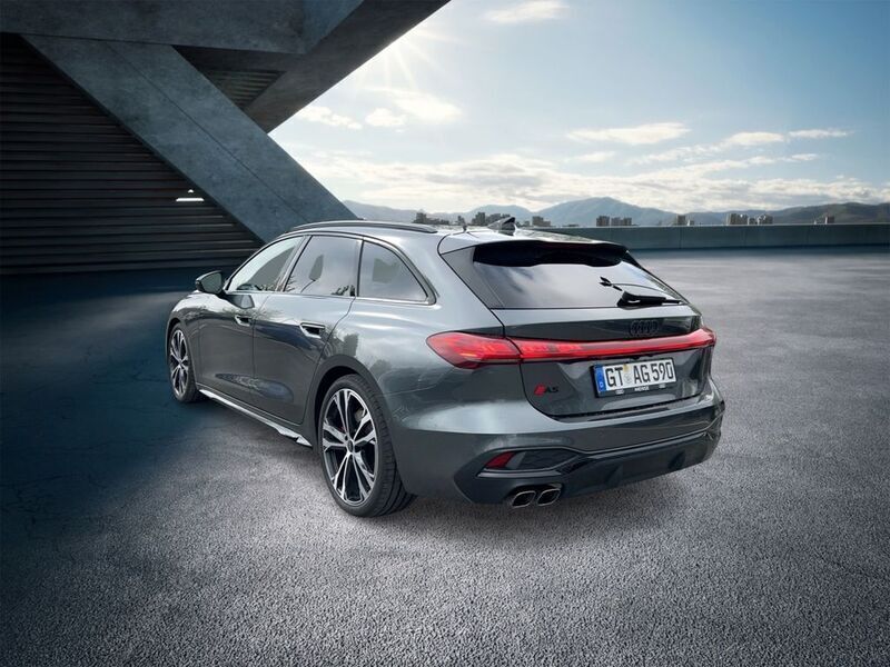 Gebraucht Audi A5 Ambiente 204 PS (150 kW) 2024 Daytonagrau perleffekt Coupé