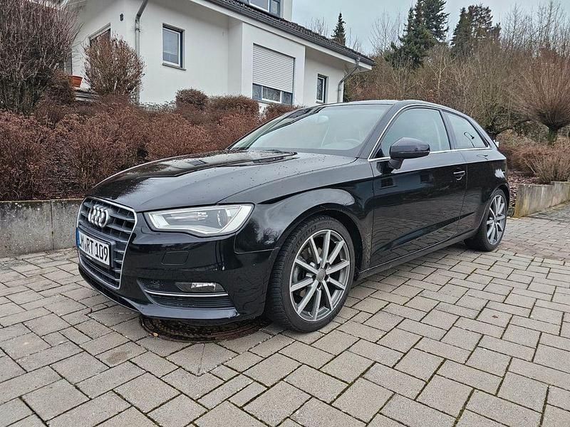 Gebraucht Audi A3 Ambition 125 PS (91 kW) 2015 Schwarz Limousine